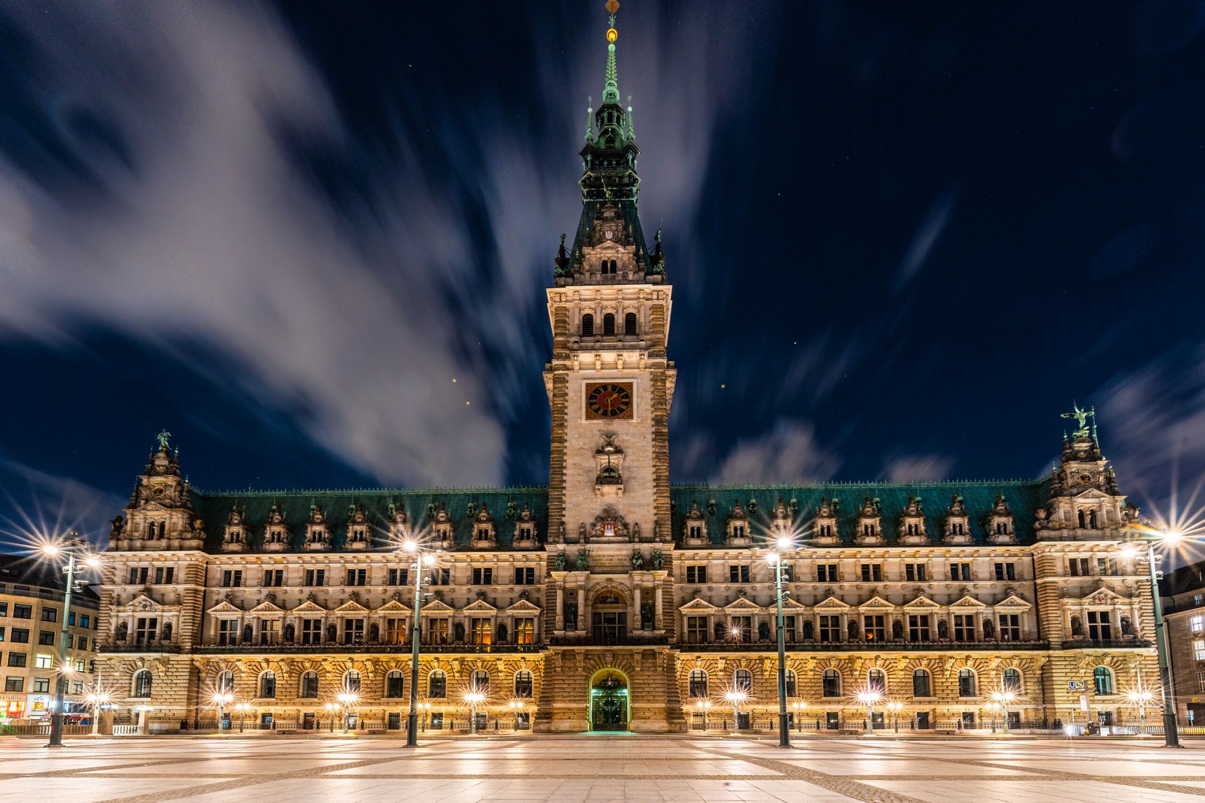 Architektur bei Nacht