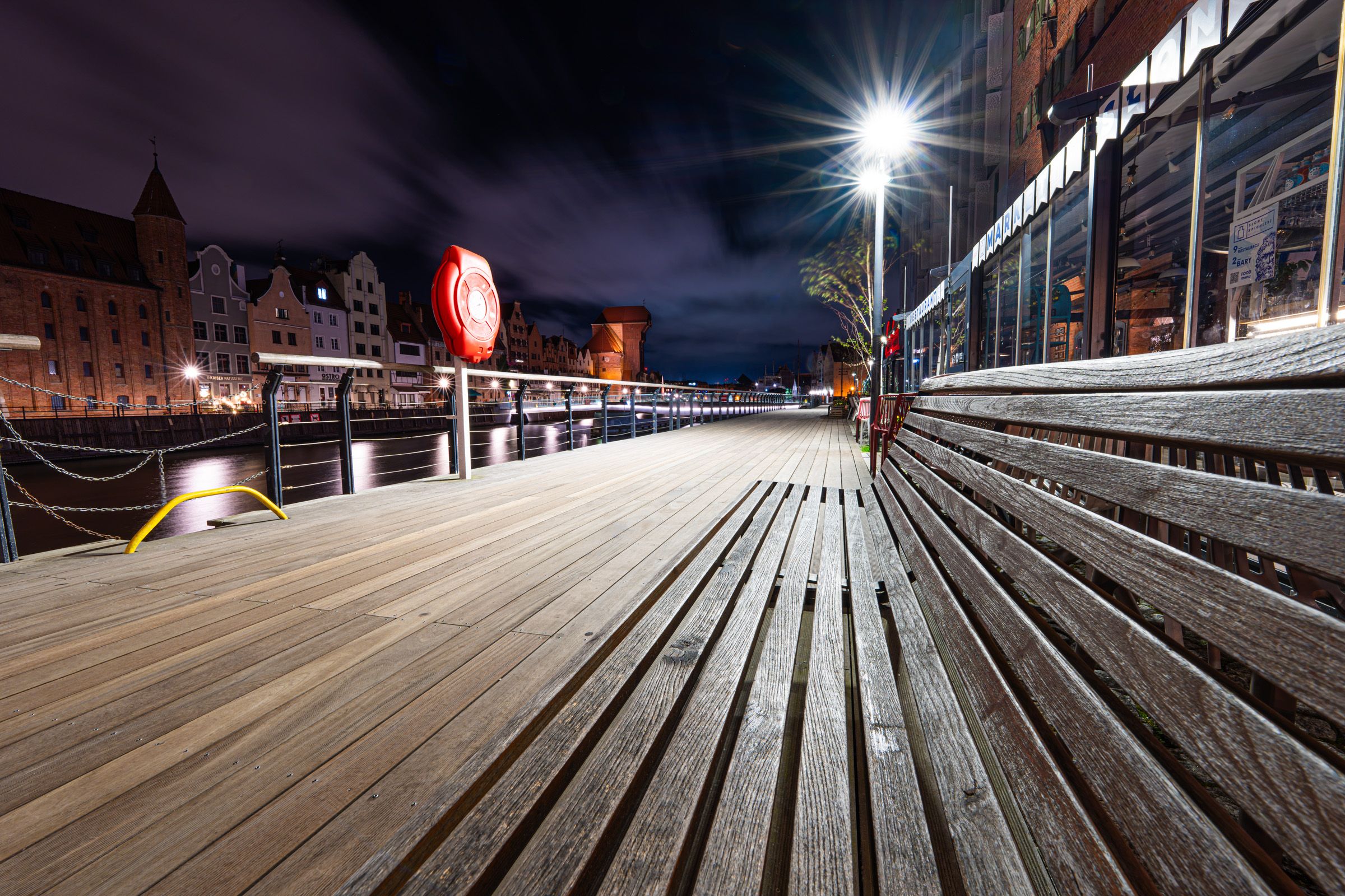 Nachtfotografie, Nachaufnahme - Danzig Altstadt Hafen